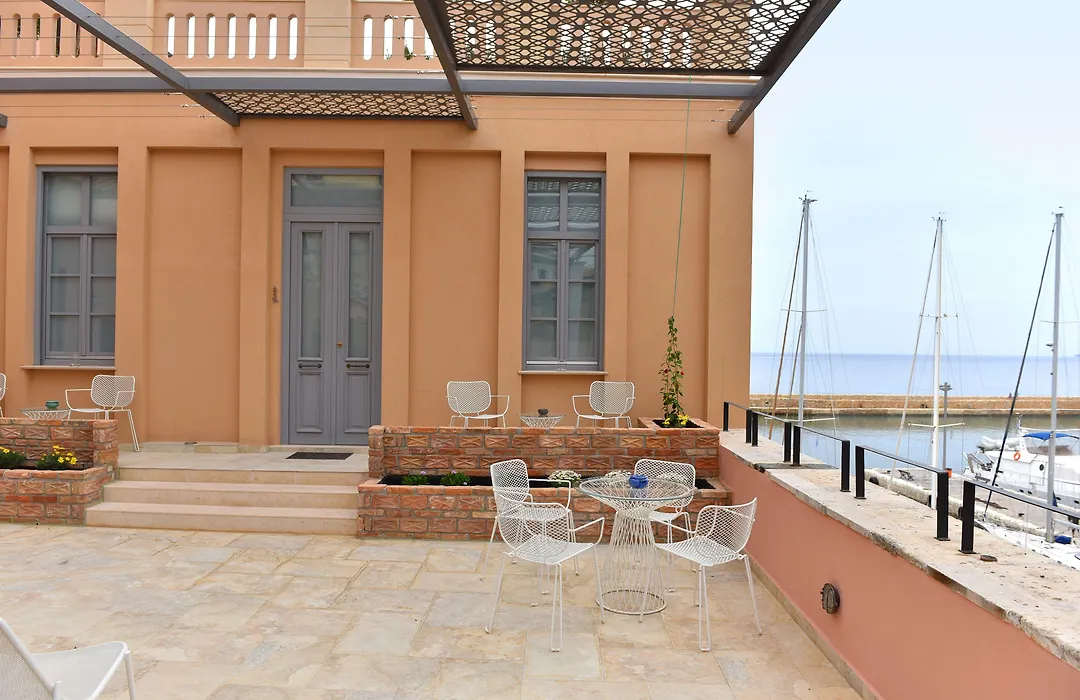 Ambassadors Residence Boutique Hotel-1